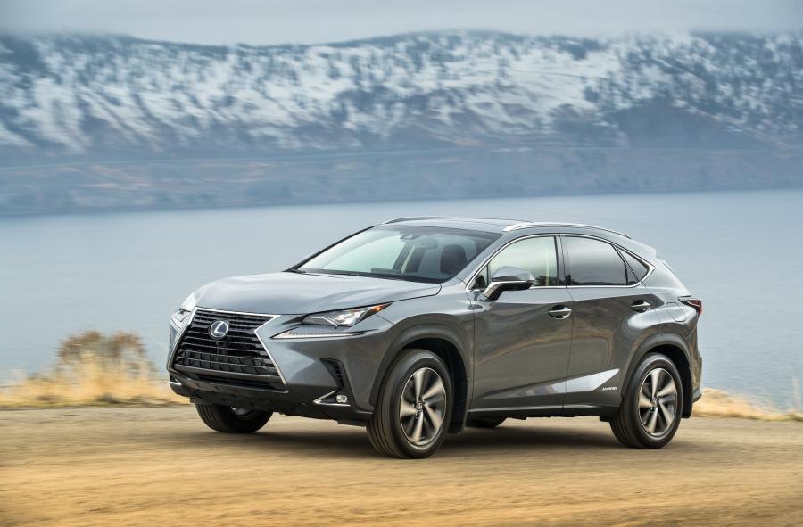  Lexus NX300h 2017 года  (NA) (фото 2 из 28)